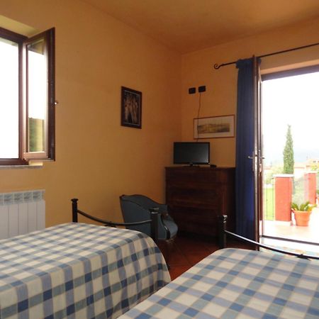 Il Giardino Delle Esperidi Bed and Breakfast Fosdinovo Δωμάτιο φωτογραφία
