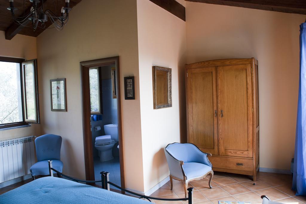 Il Giardino Delle Esperidi Bed and Breakfast Fosdinovo Δωμάτιο φωτογραφία